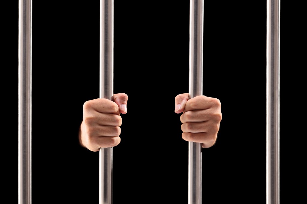 Holding-Bars-2