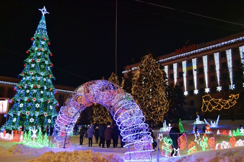 Полная программа праздничных мероприятий в Днепре. Новости Днепра