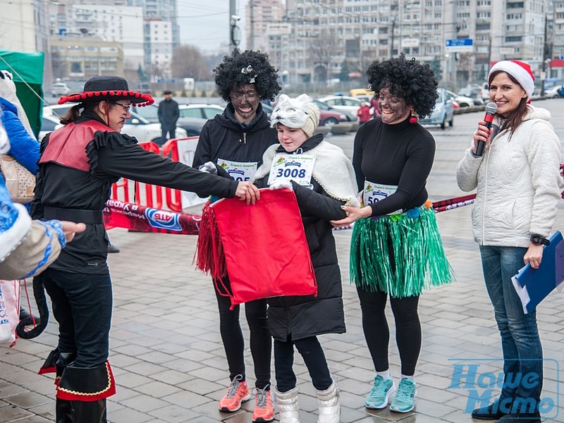 И дождь не помеха: в Днепре пробежали 200 «николайчиков» (ФОТО). новости Днепра