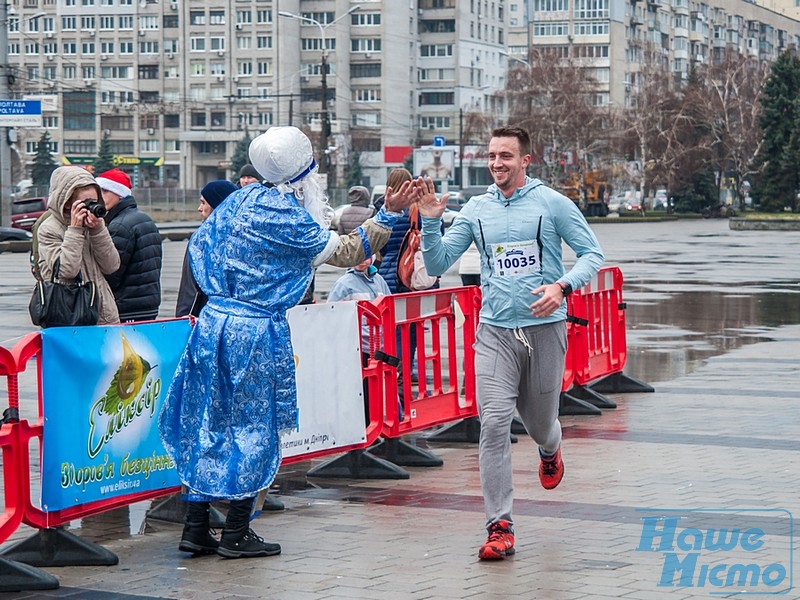 И дождь не помеха: в Днепре пробежали 200 «николайчиков» (ФОТО). новости Днепра