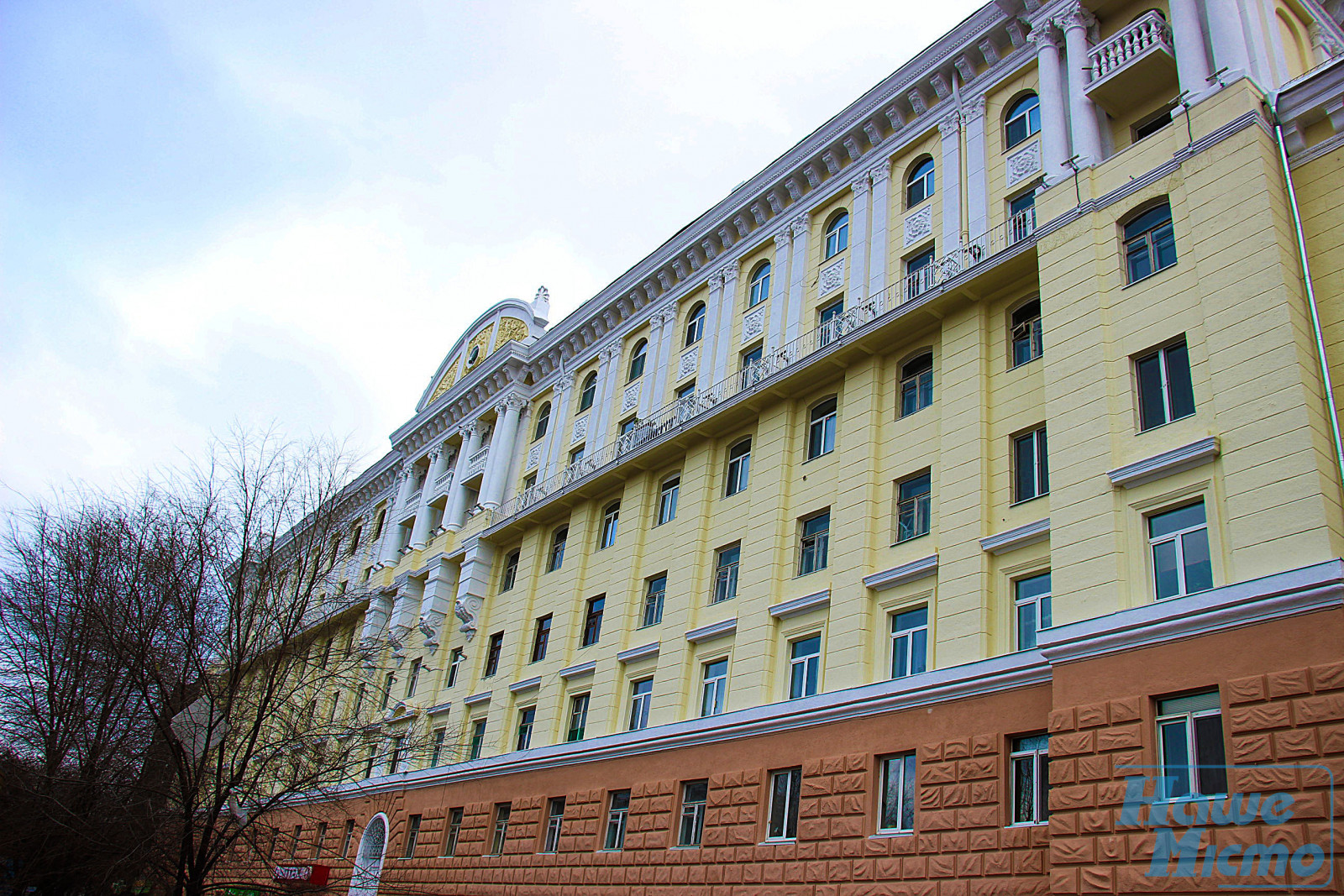 10 исторических зданий в центре Днепра получили новую жизнь. Новости Днепра