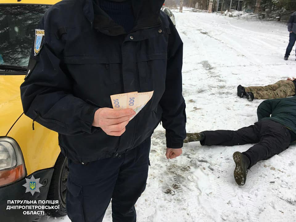 В Днепре предприниматель подкупил копов. Новости Днепра