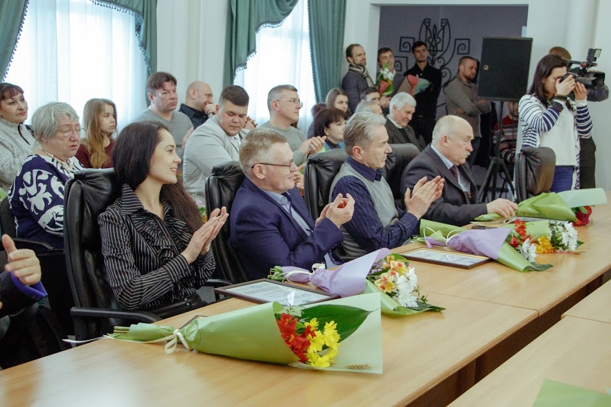 У Дніпрі привітали діячів культури з Міжнародним днем театру. Новости Днепра