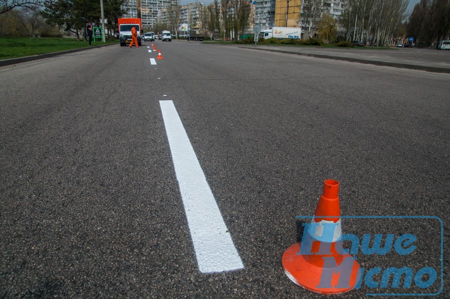 В Днепре появится "свежая "зебра", новые светофоры и знаки. новости Днепра