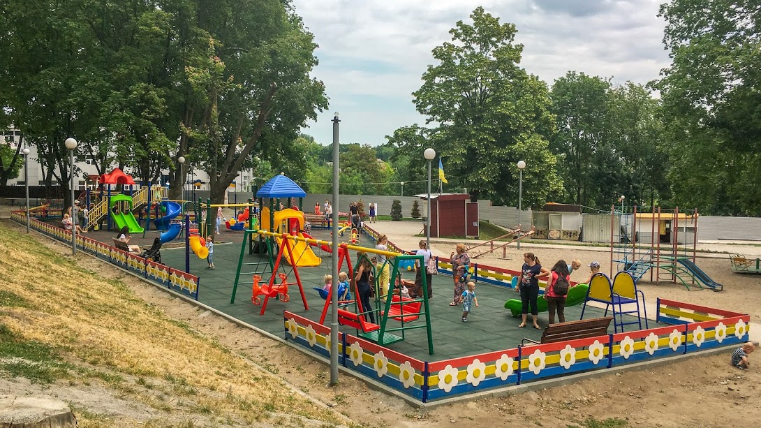 В Днепре продолжается реконструкция парков. Новости Днепра