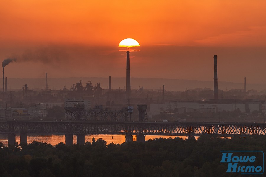 Контрастный Днепр: красивый вид бурлящего города. Новости Днепра