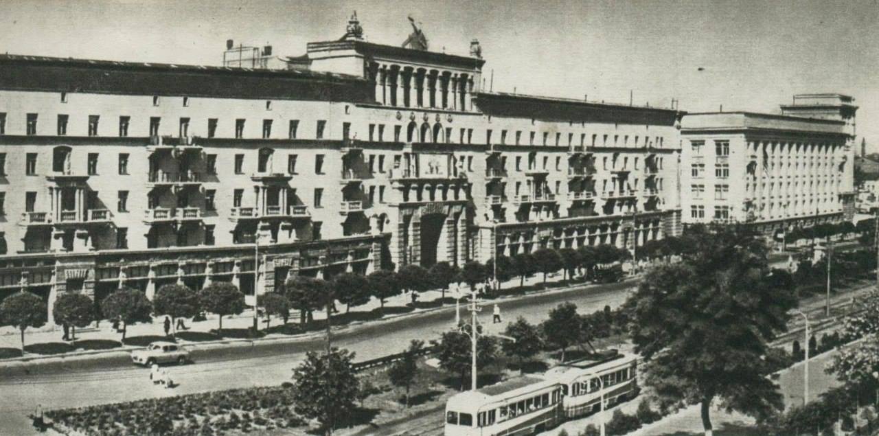Когда по Яворницкого текла река: история в фотографиях. Новости Днепра