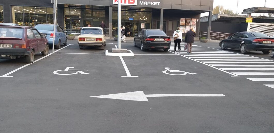 В Днепре нарушителей парковки полиция наказывает регулярно. Новости Днепра