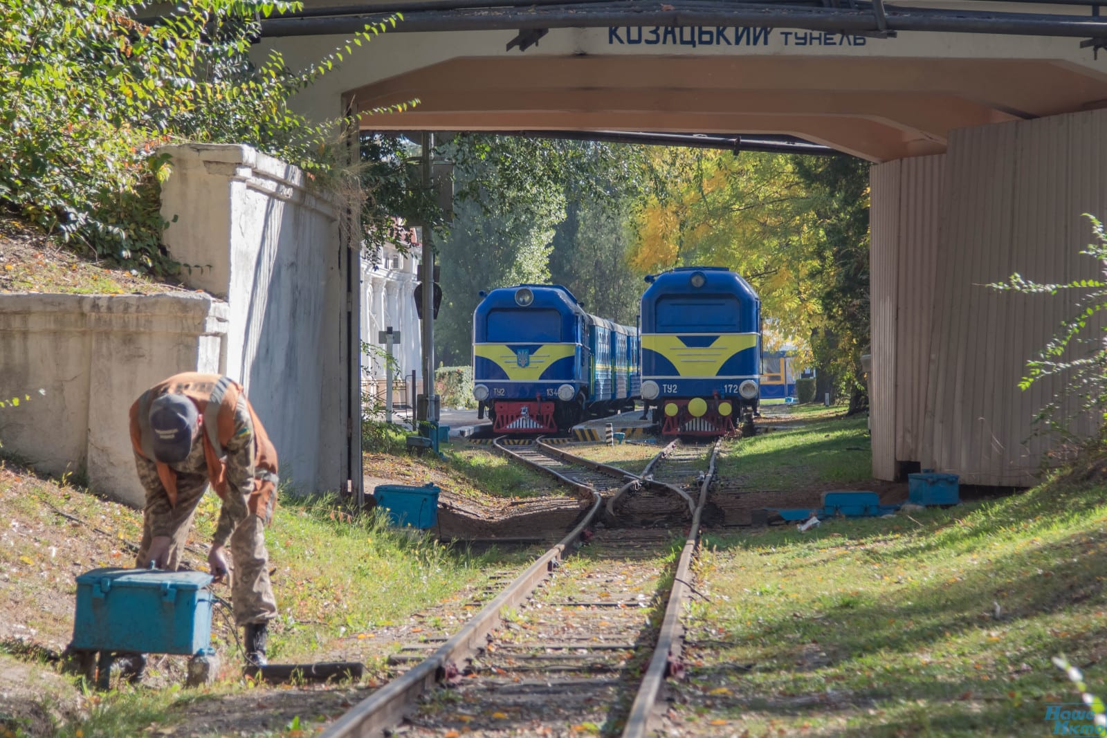 В Днепре аномально теплая осень: горожане достали футболки и шорты (Фото). Новости Днепра