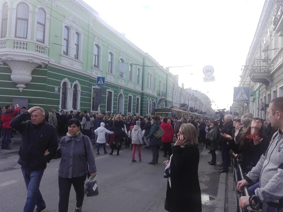 Жители Тернополя перекрыли центральные улицы из-за повышения цен на проезд. Новости Днепра