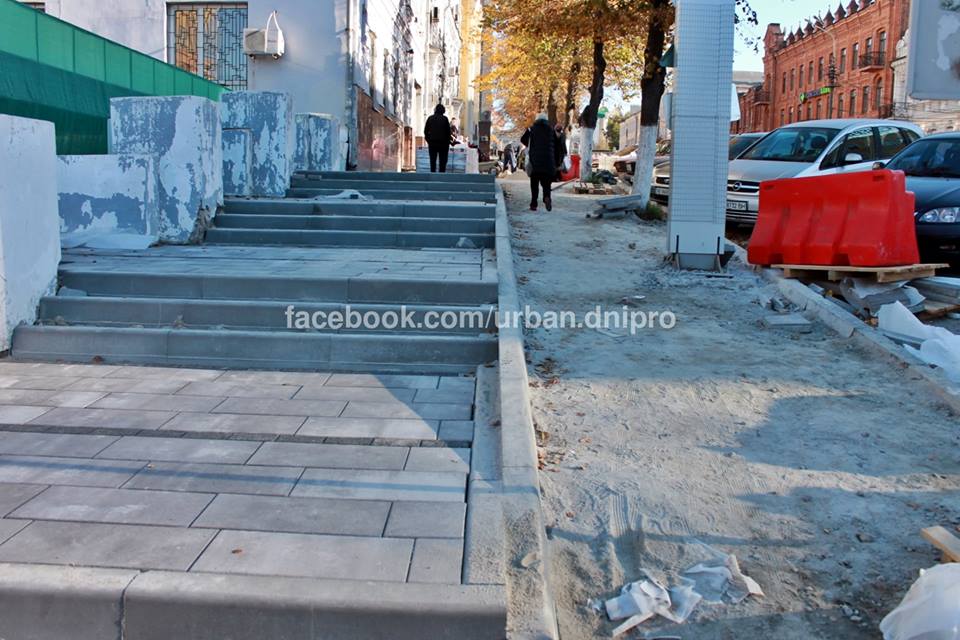 Виден финиш: в Днепре подходит к концу реставрация Короленко и Троицкой. Новости Днепра