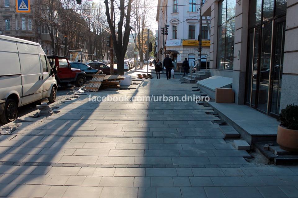 Виден финиш: в Днепре подходит к концу реставрация Короленко и Троицкой. Новости Днепра