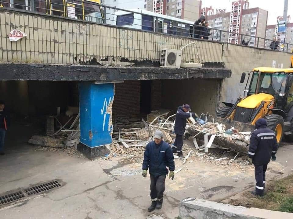 "Подхватим столичный челлендж" - в Днепре возьмутся за ларьки с фундаментом. Новости Днепра