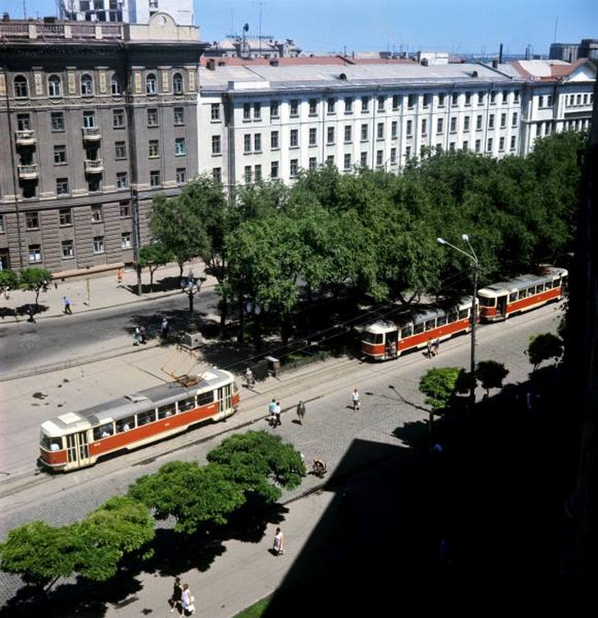 Назад в 70-е: Днепр в эпоху Застоя на уникальных цветных фотографиях. Новости Днепра