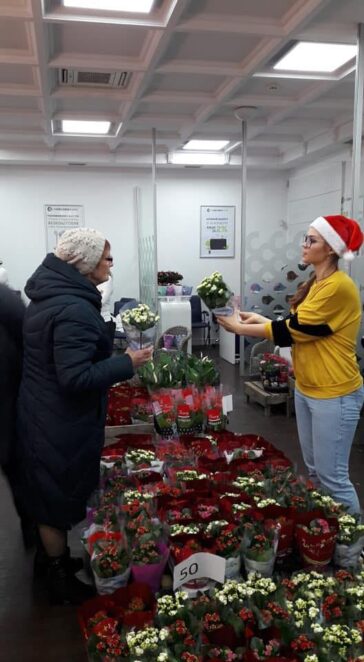 В Днепре редкие цветы можно купить рекордно дешево. Новости Днепра