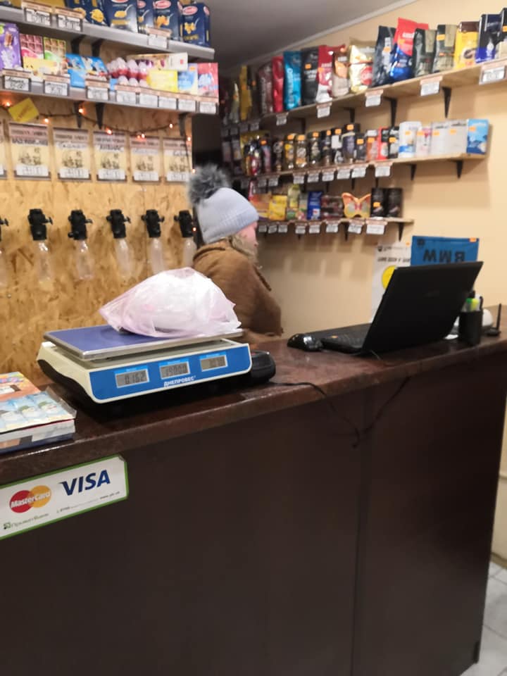 В магазинах Днепра продают сушено-вяленую рыбу с глистами. Новости Днепра