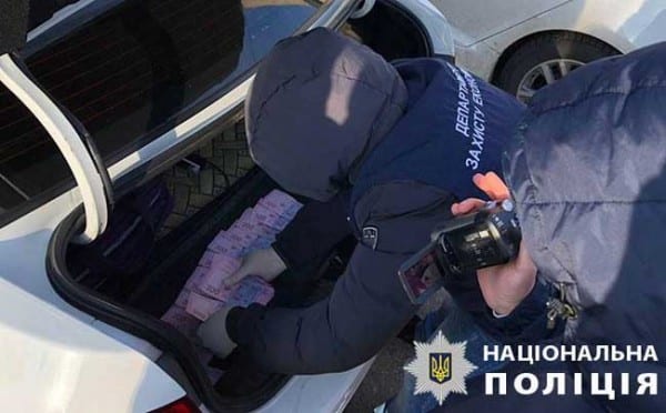 Продавал точки под киоски: в Днепре задержали чиновника-коррупционера. Новости Днепра