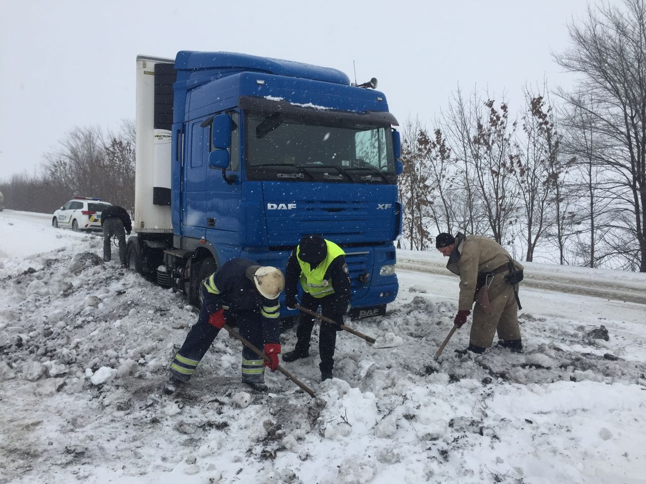 Машины массово попадают в кюветы на междугородних трассах. Новости Днепра