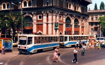 Электропаутина города: в сети появились фото трамваев Днепра 1997 года. Новости Днепра