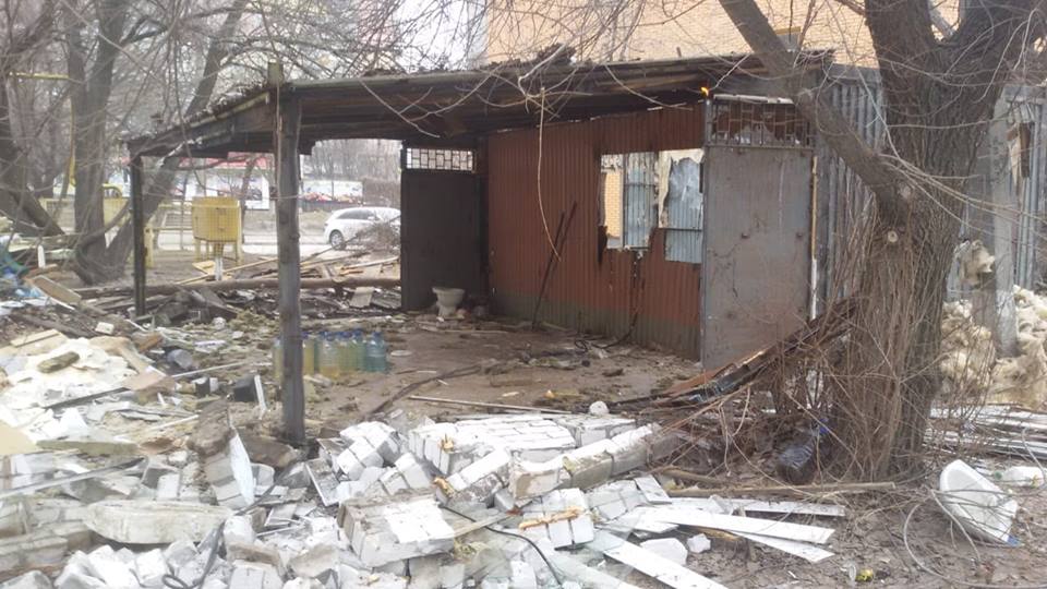 В Днепре снесли гигантскую наливайку. Новости Днепра