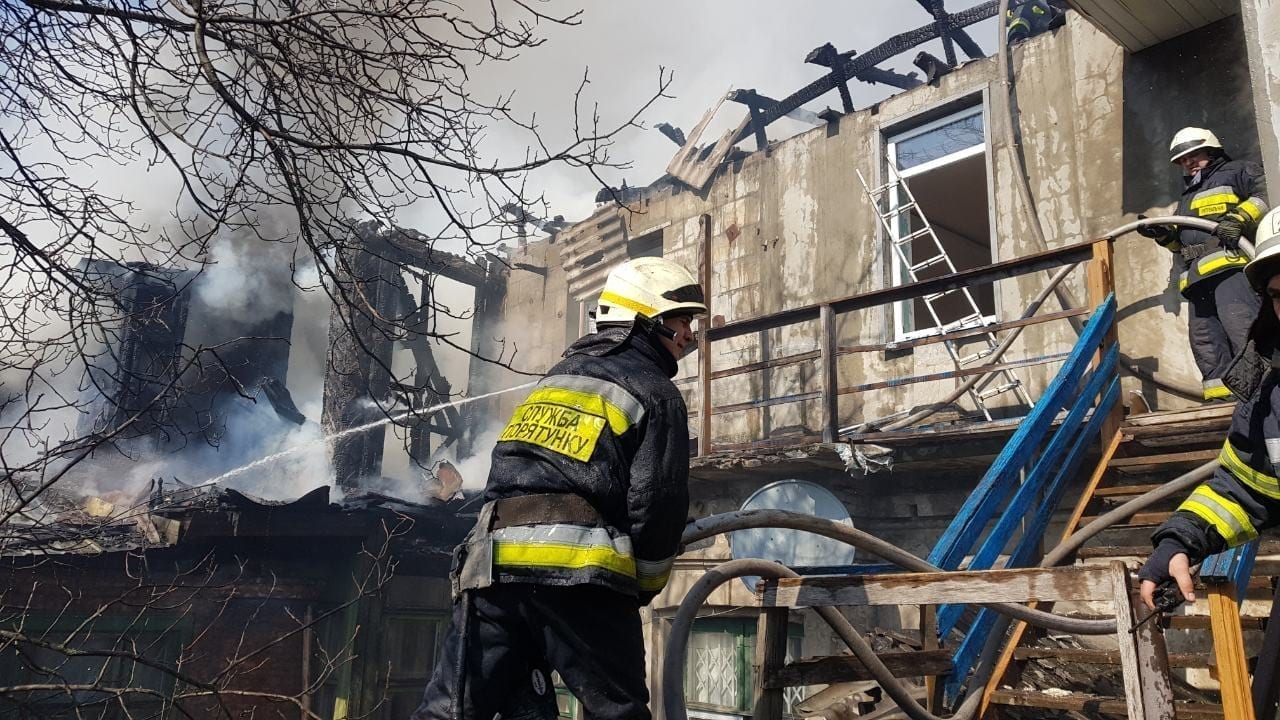 В центре Днепра масштабный пожар: есть пострадавшие (ФОТО). Новости Днепра