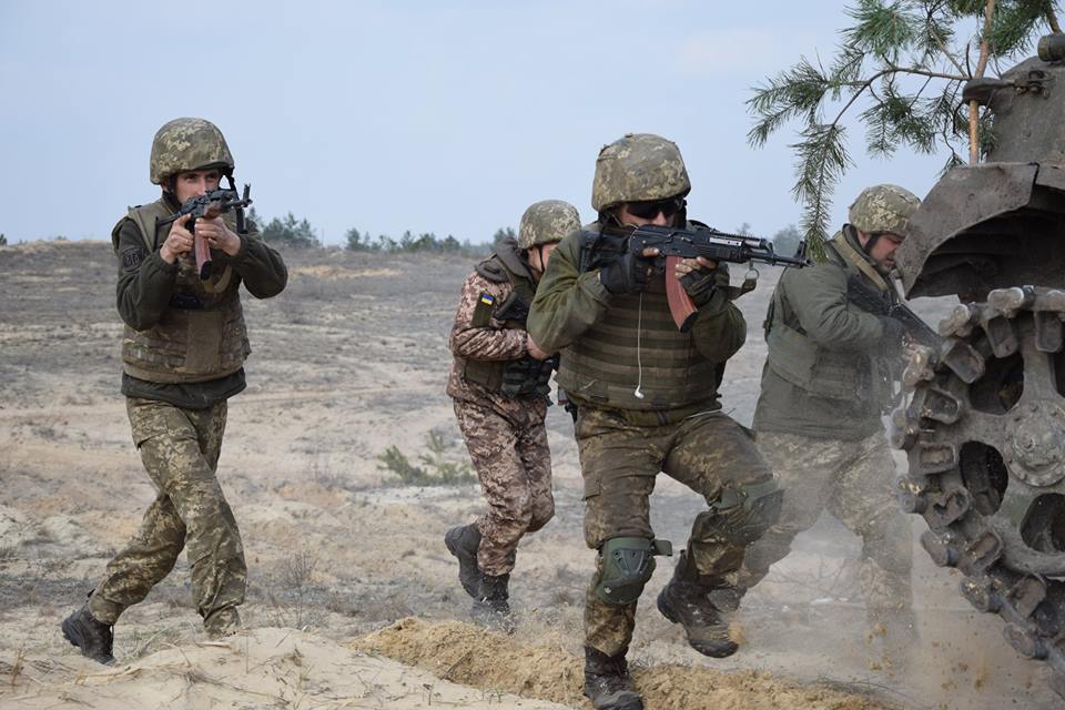 Артиллерия, авиация и танки: под Днепром начались масштабные учение военных. Новости Днепра