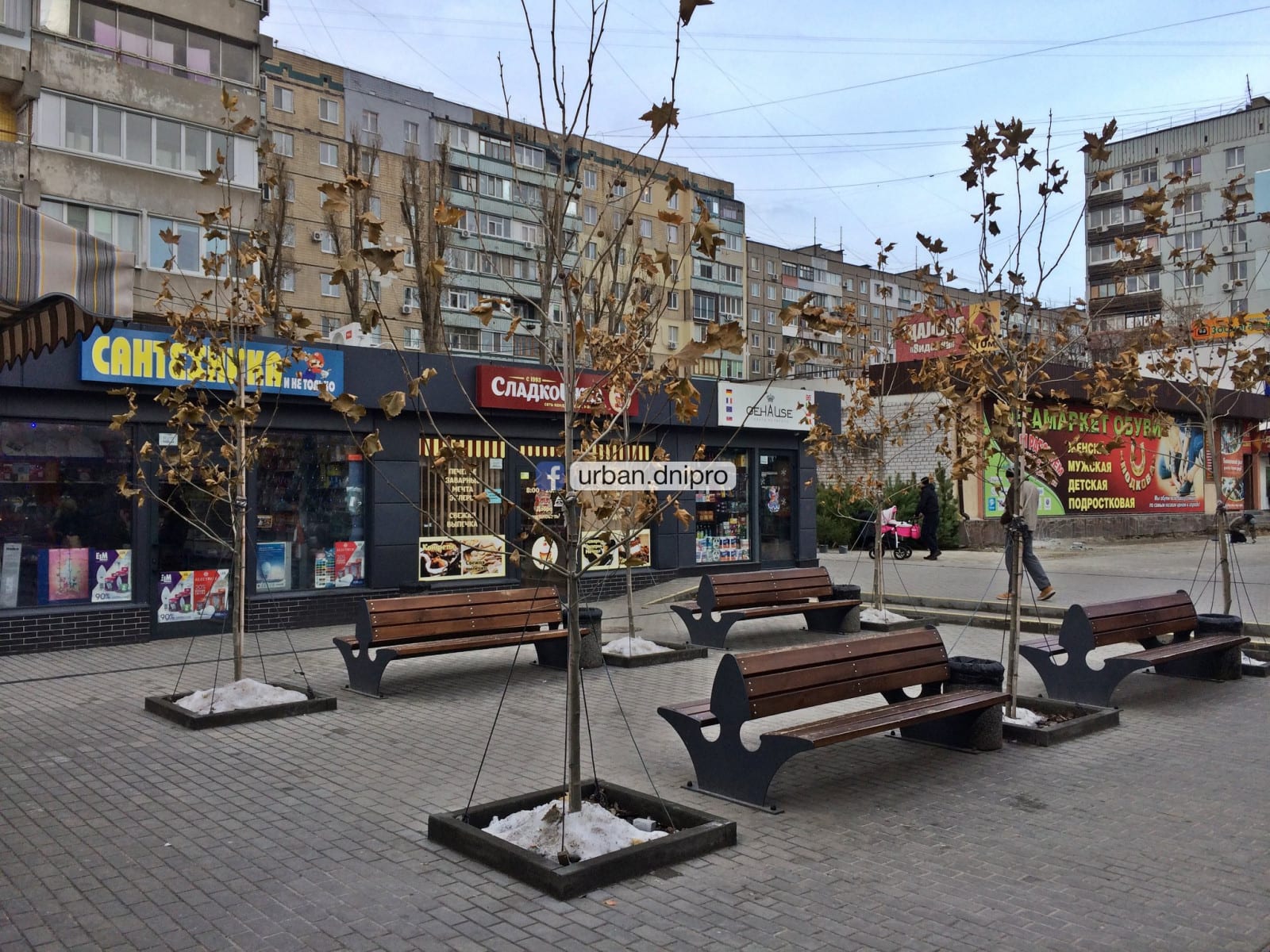 Днепряне оценили трансформацию киосков на Калиновой. Новости Днепра