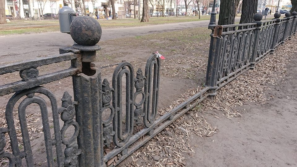 "Как можно было не заметить", - в центре Днепра воруют "визитку города". Новости Днепра