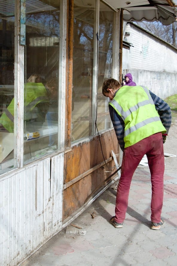 У Дніпрі триває боротьба з місцями незаконного продажу алкоголю на розлив. Новости Днепра