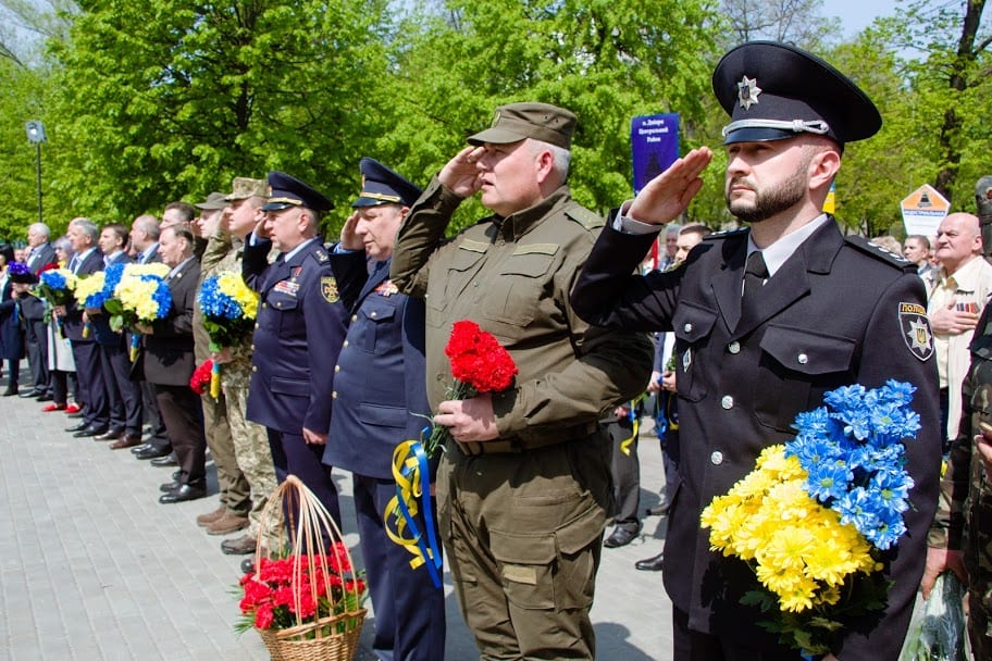 В Днепре почтили память ликвидаторов аварии на ЧАЭ. Новости Днепра