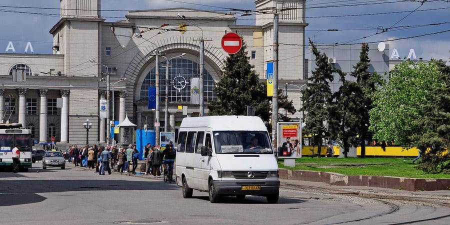 Не ждите зря: в Днепре у популярной маршрутки изменилась конечная. Новости Днепра