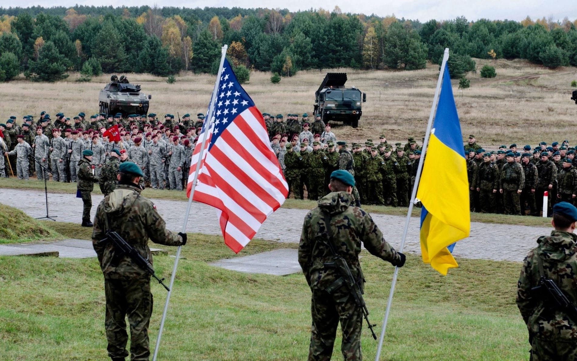 В Сенате США намерены существенно расширить военную помощь для Украины: подробности. Новости Днепра