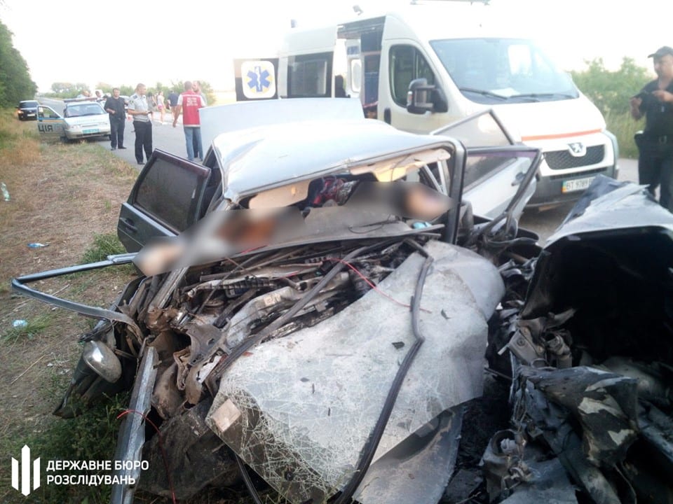 По дороге на море в смертельном ДТП погибла семья из Днепропетровской области. Новости Днепра