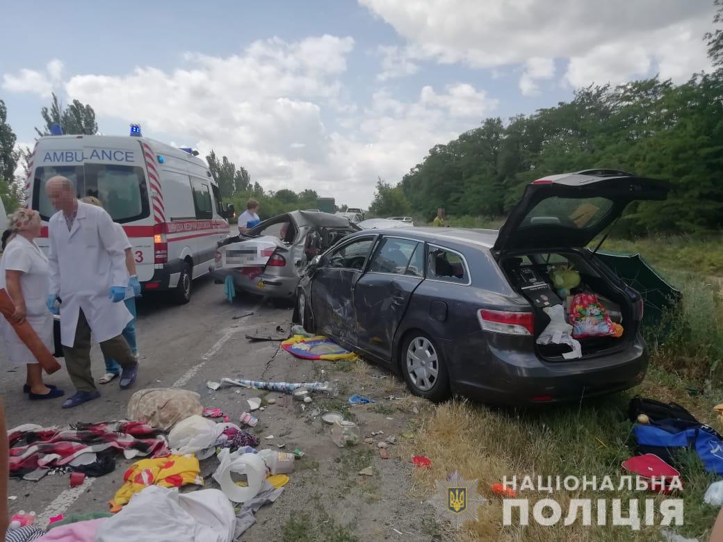 «Дорога смерти» на Азовское море отметилась новой жуткой аварией (Фото). Новости Днепра