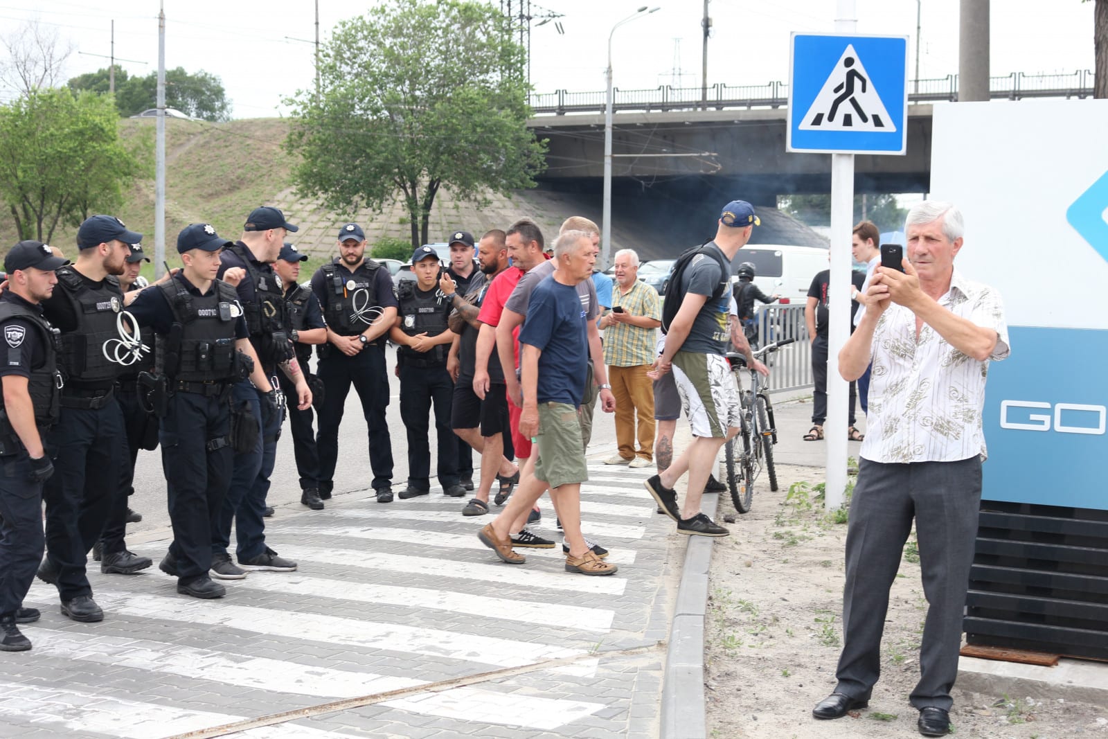 Лодочные страсти и перекрытие Набережной: как городские причалы в собственность Днепра возвращали. Новости Днепра