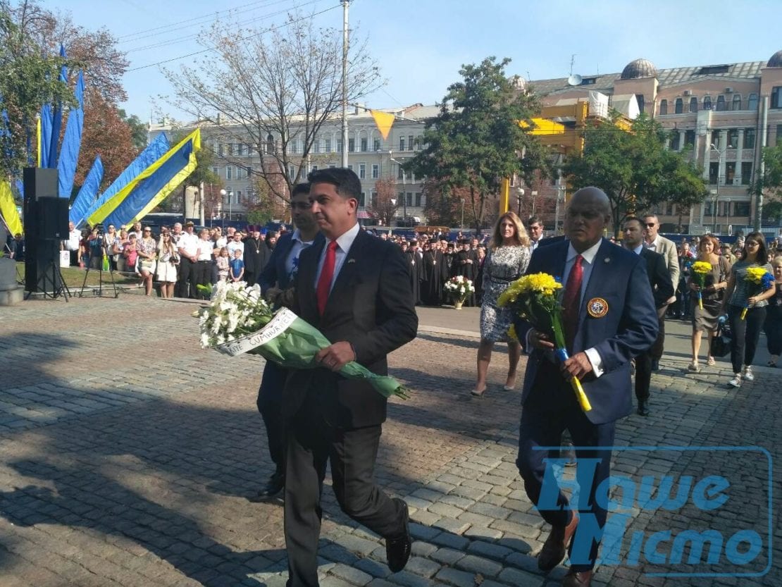 Днепр начал отмечать день города (Фоторепортаж). Новости Днепра