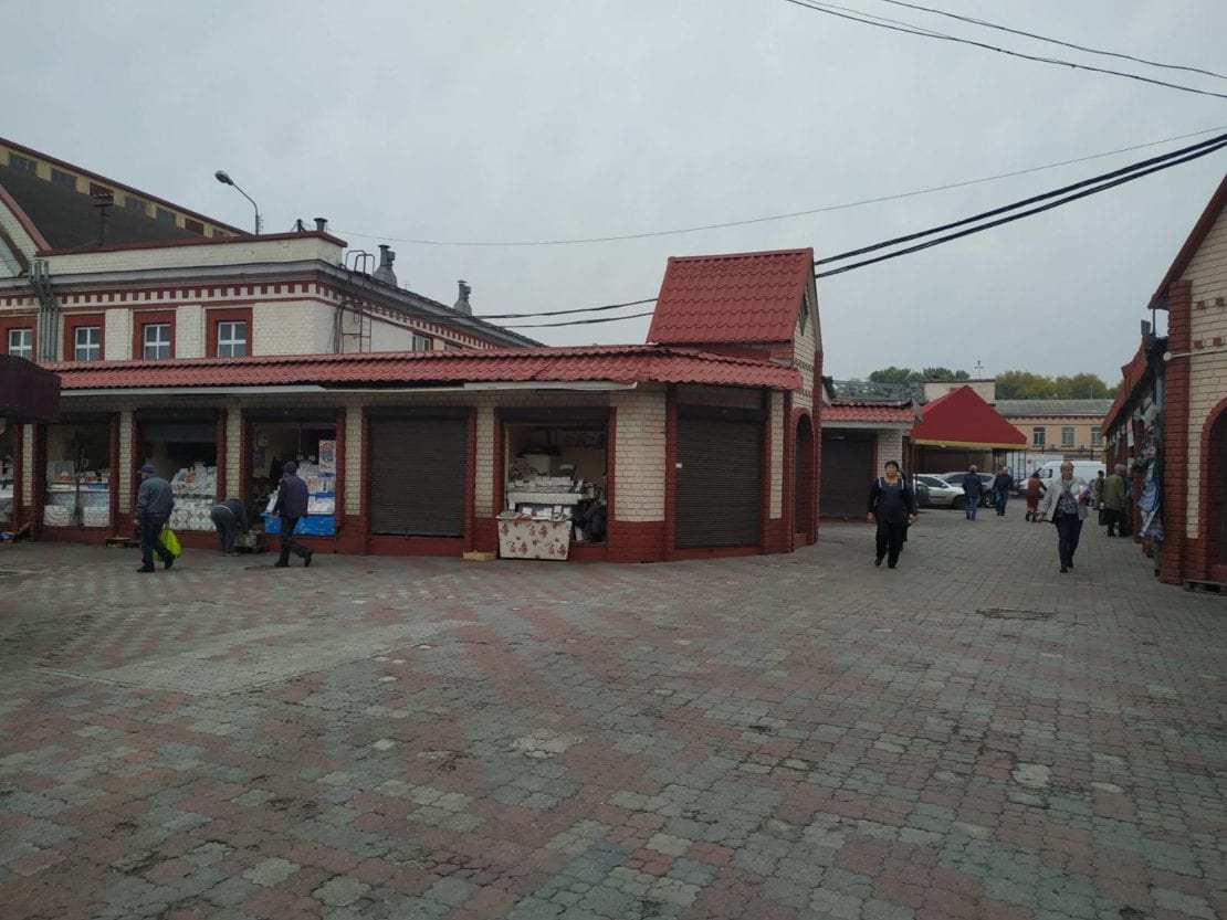 В Днепре «Озерка» остается полупустой: что происходит на самом большом рынке города (Фото). Новости Днепра