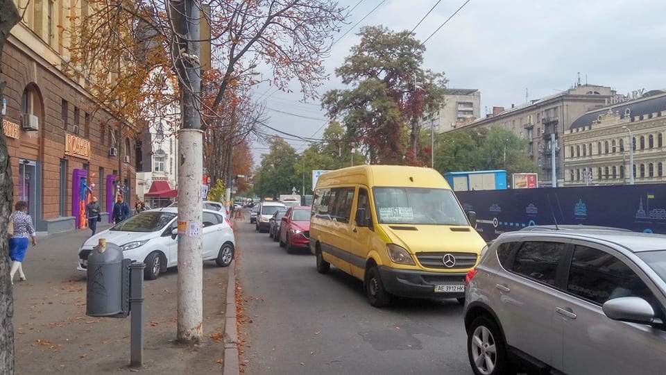 В Днепре в центре огромная пробка: причины (Фото). Новости Днепра