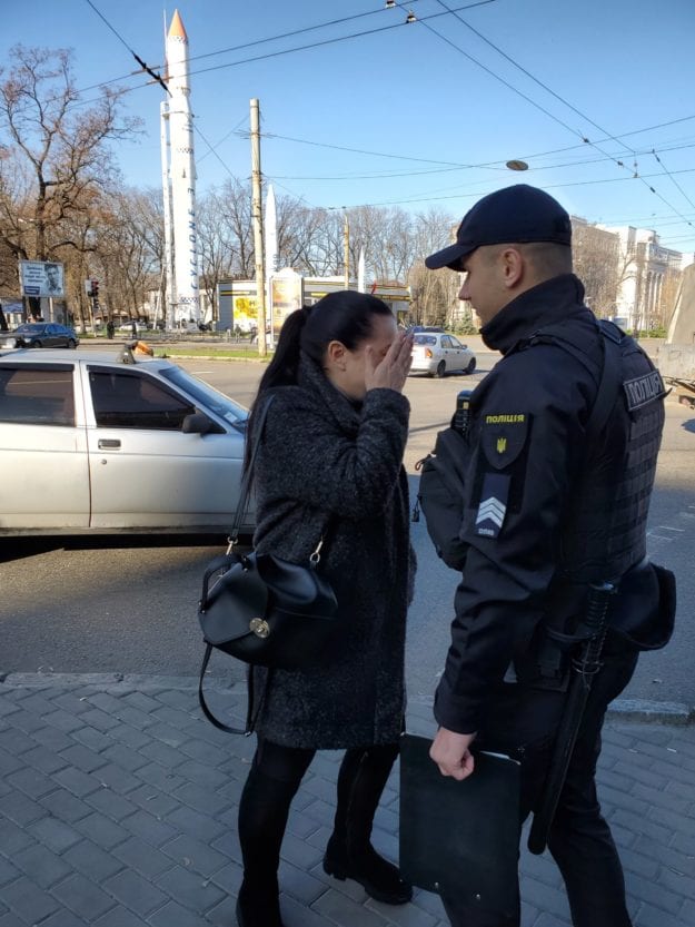 В центре Днепра полиция останавливала пешеходов. Новости Днепра