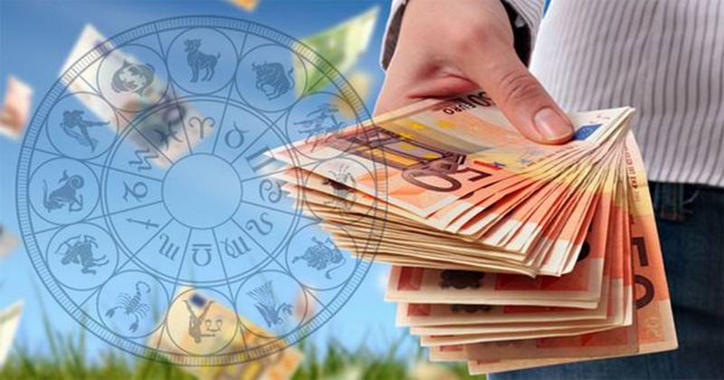 Знаки Зодиака, которые будут загребать деньги лопатой: прогноз от Павла Глобы