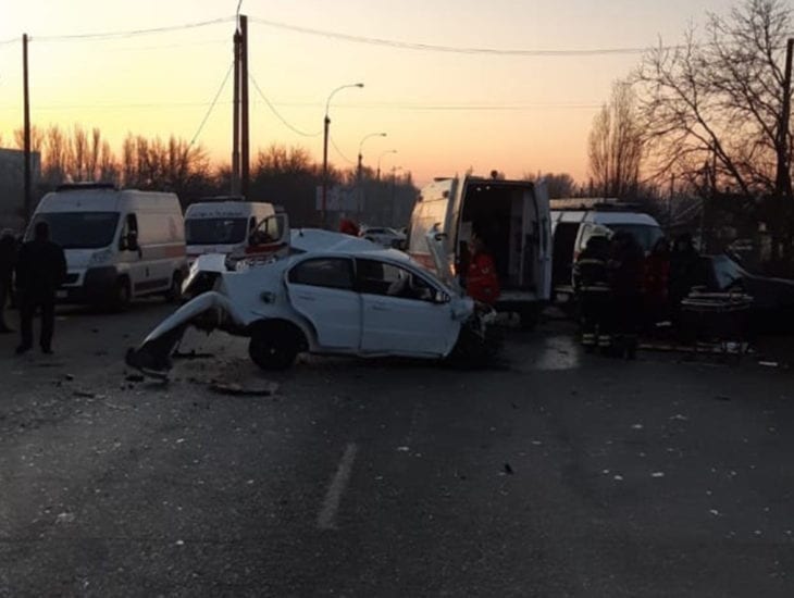 Молодоженам, пострадавшим в ДТП, нужна помощь. Новости Днепра