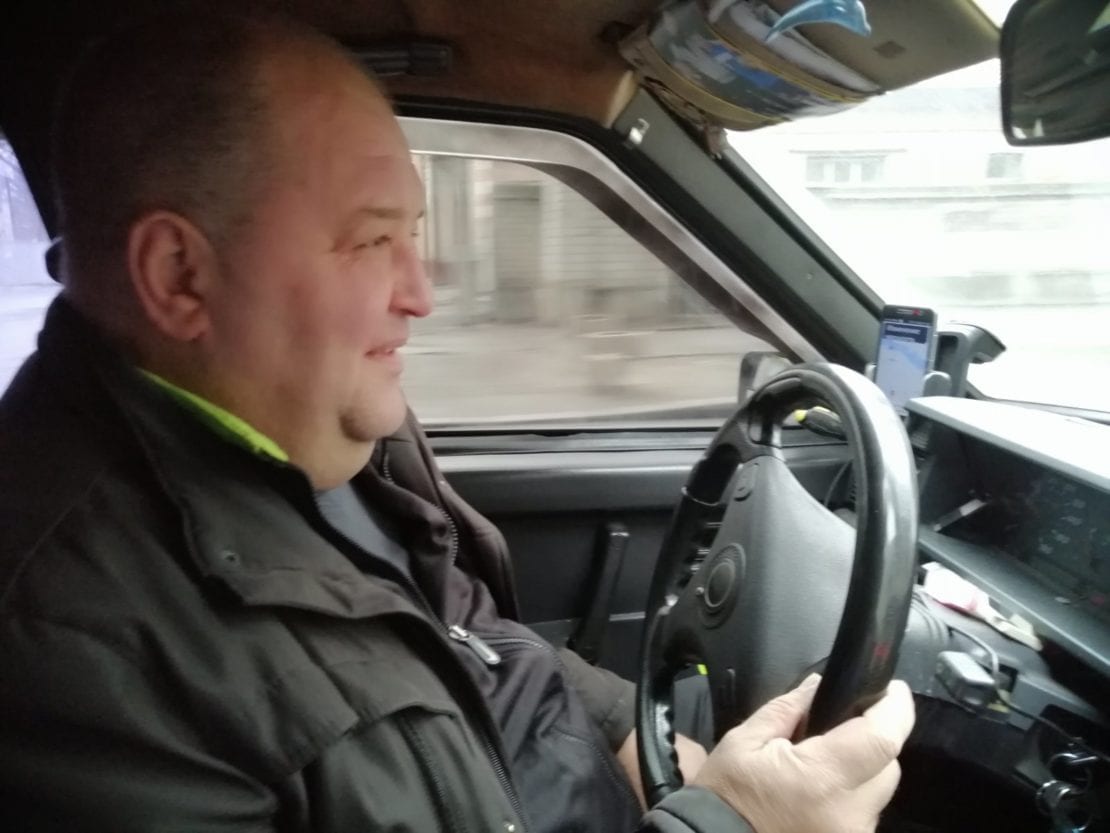 В Днепре работает уникальный таксист. Новости Днепра