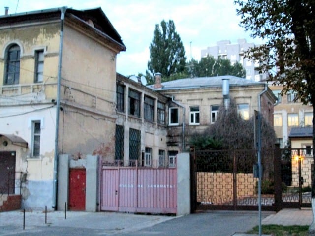 Как выглядят старинные дворики Днепра (Фото). Новости Днепра