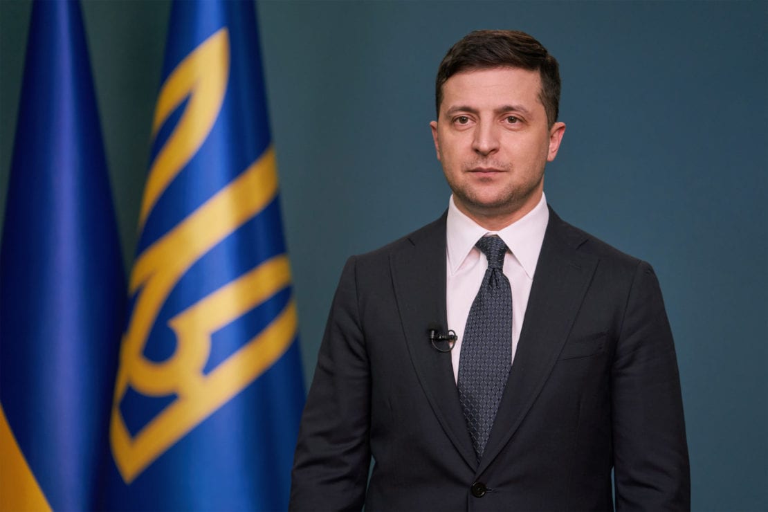 Рейтинг Зеленского и "Слуги народа" резко рухнул: свежие результаты опроса