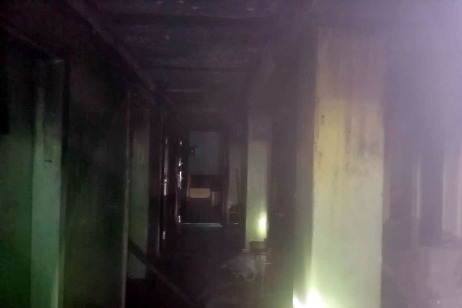 Под Днепром спасли из горящего здания троих детей. Новости Днепра