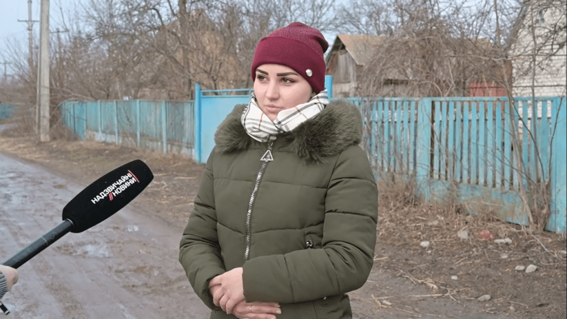Горе-мать напилась и забыла коляску на улице