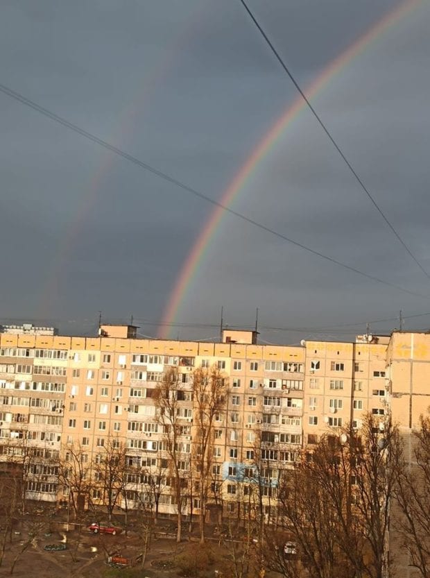 Чудо природы: в Днепре запечатлели двойную радугу (фото) 