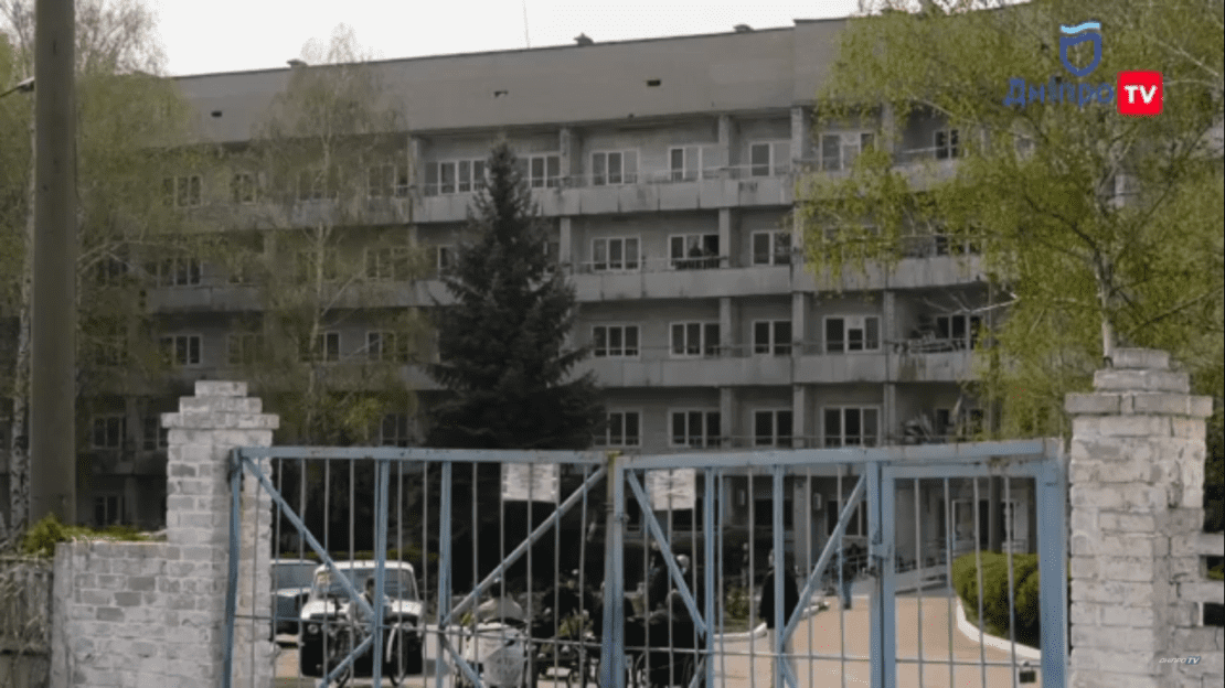 Как депутаты облсовета "заботятся" о здоровье жителей гериатрического пансионата (Видео)