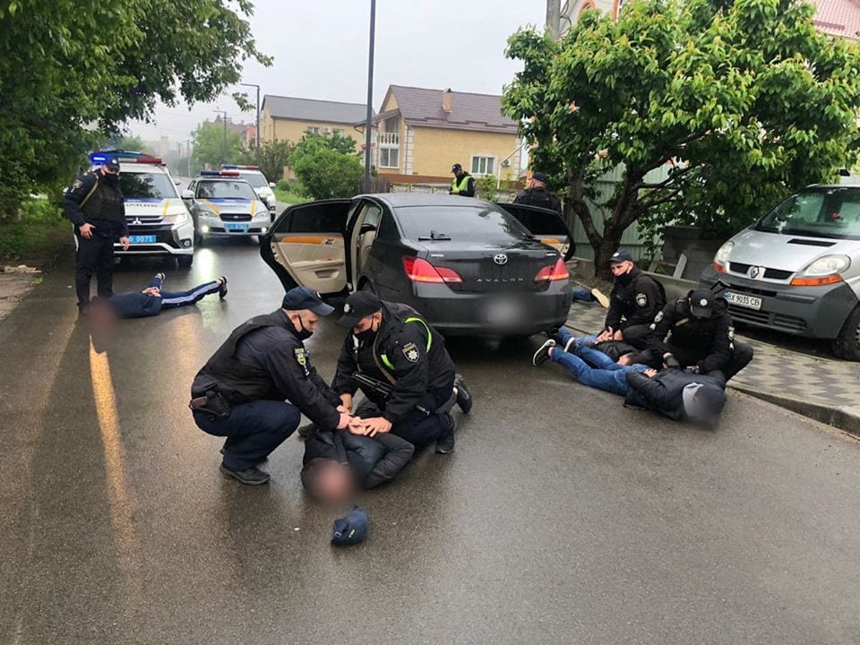 Массовая перестрелка в Броварах: более 100 человек разбудили город выстрелами и криками