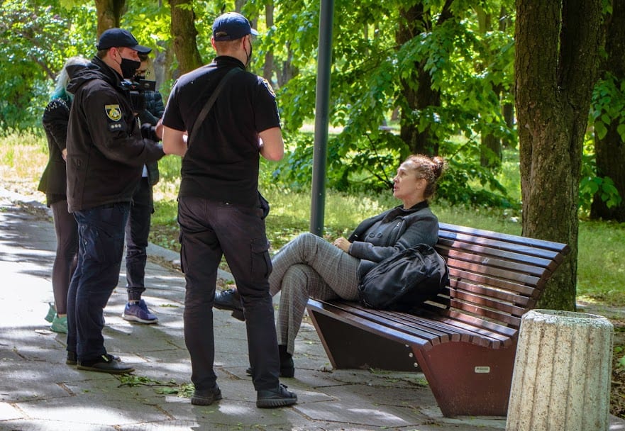 У парках Дніпра перевірили, як містяни дотримуються карантинних обмежень